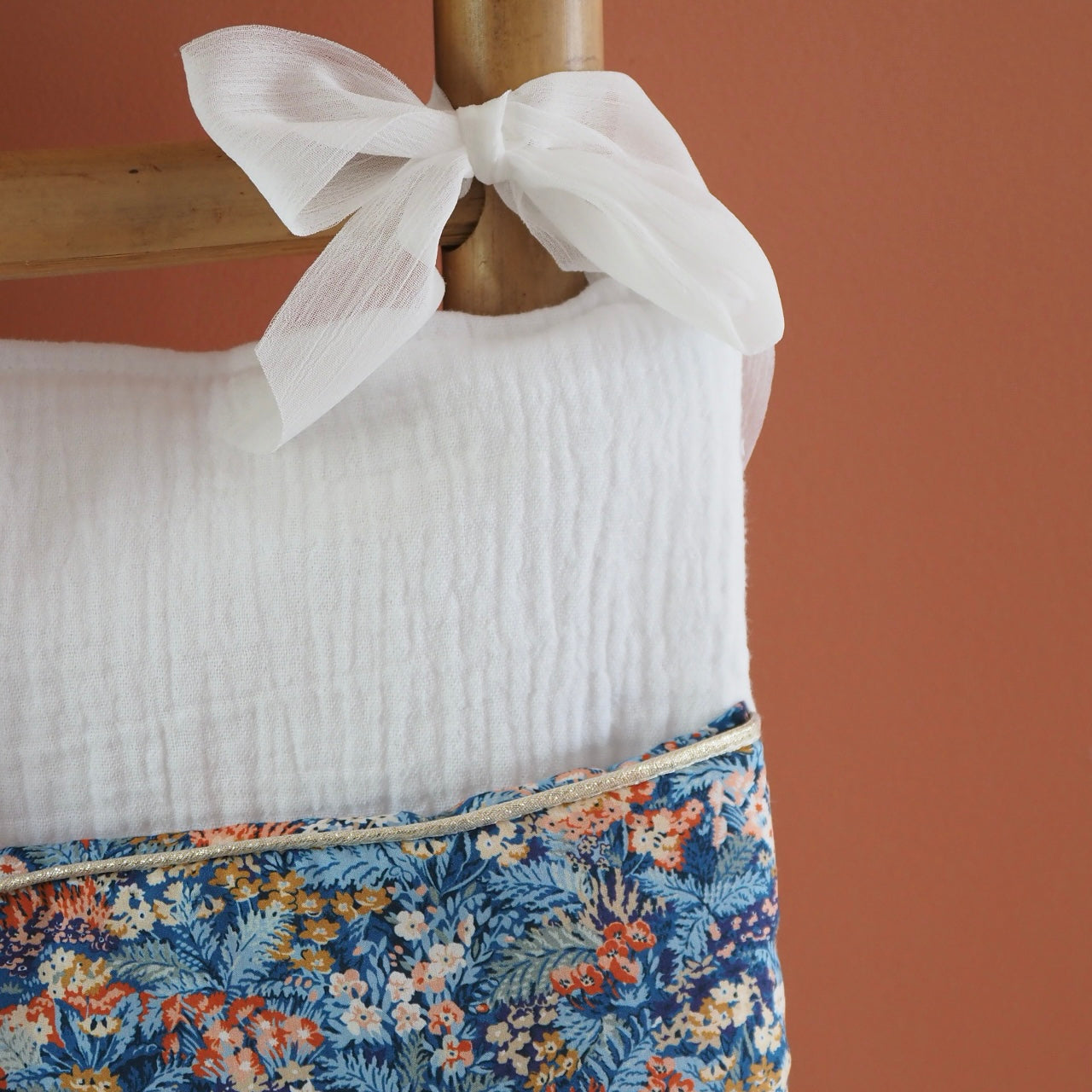 Cœur de lit Range-doudou bleu NÉRÉÏDES