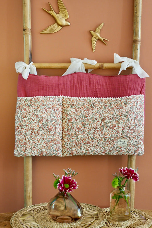 Pochette de rangement range doudou framboise fleurie