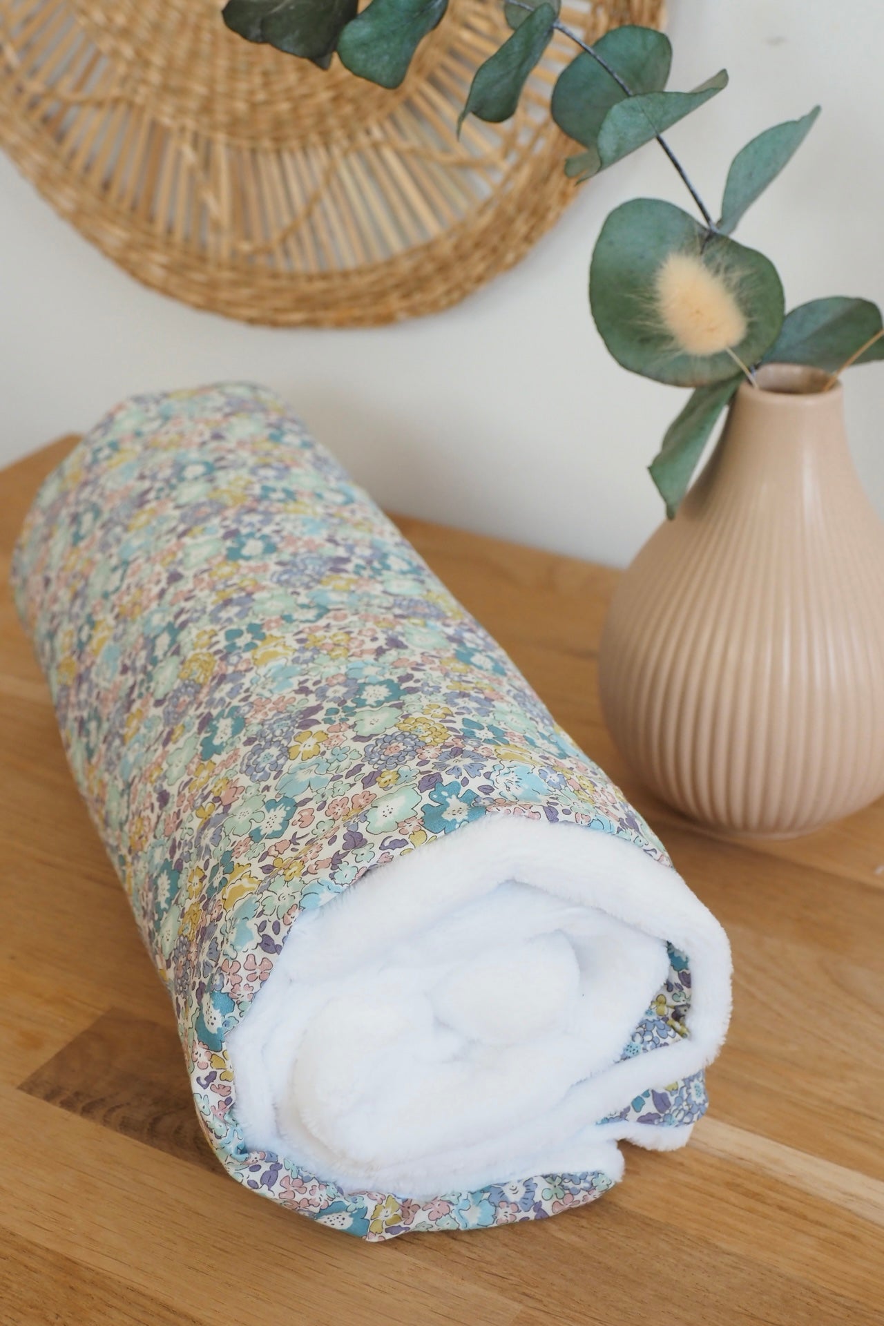 Couverture bébé fait main toute douce Liberty vert