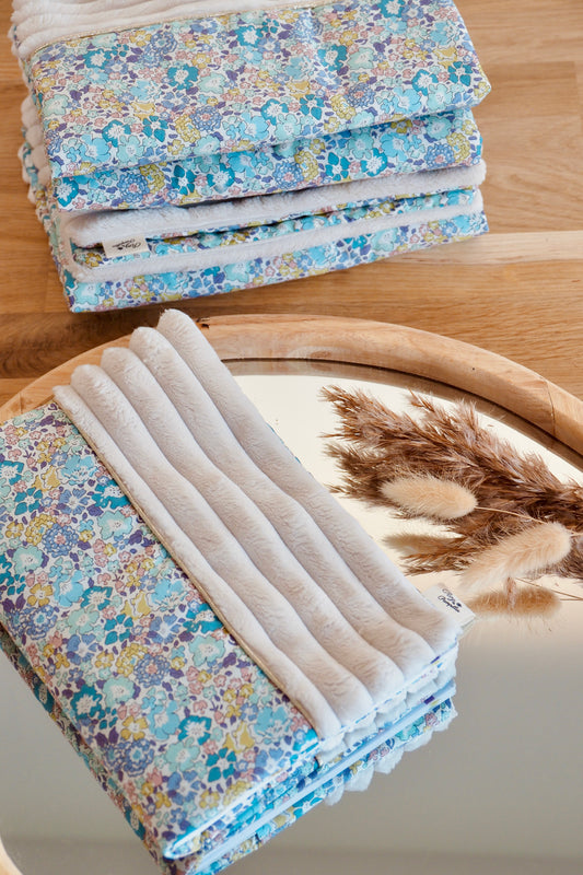 Protège carnet de santé bébé Liberty vert clair